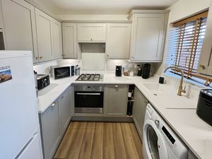 Kitchen- click for photo gallery